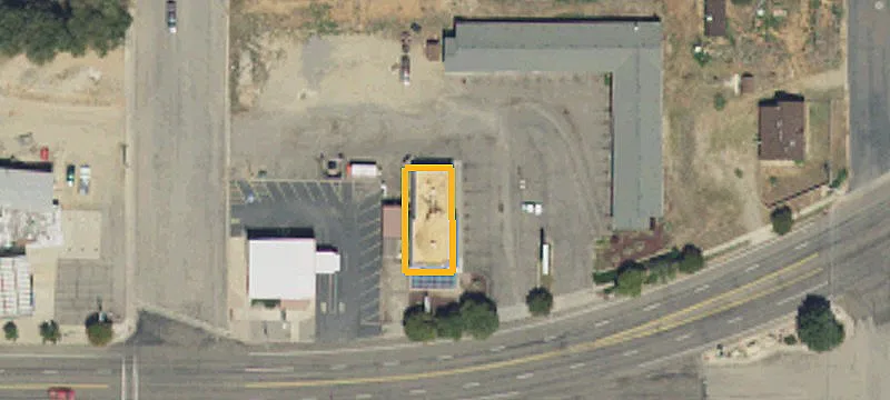 121 Ctr St