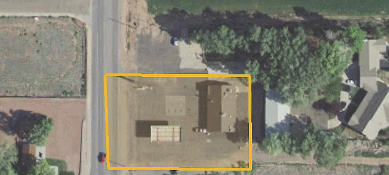 1055 Hwy 89a