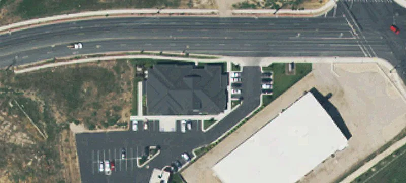 2025 200th N, Unit 1