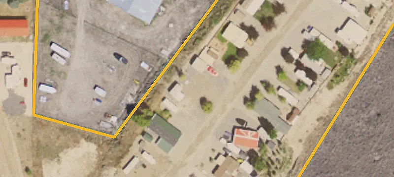 3097 Mariposa Ln