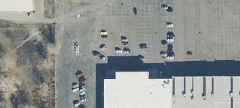 590 Main St