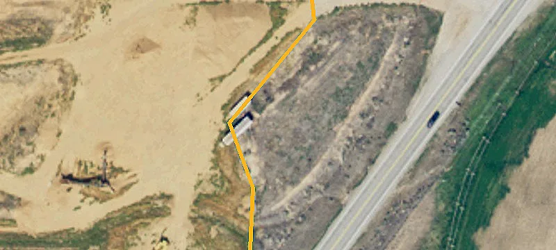 5585 Hwy 16