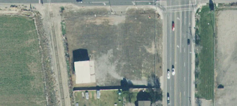 645 Geneva Rd