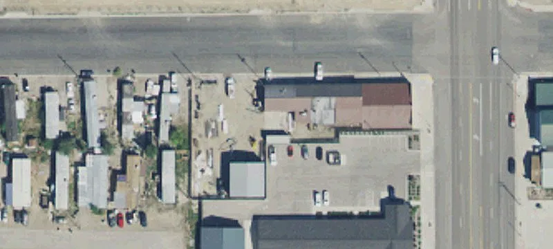 389 Main St