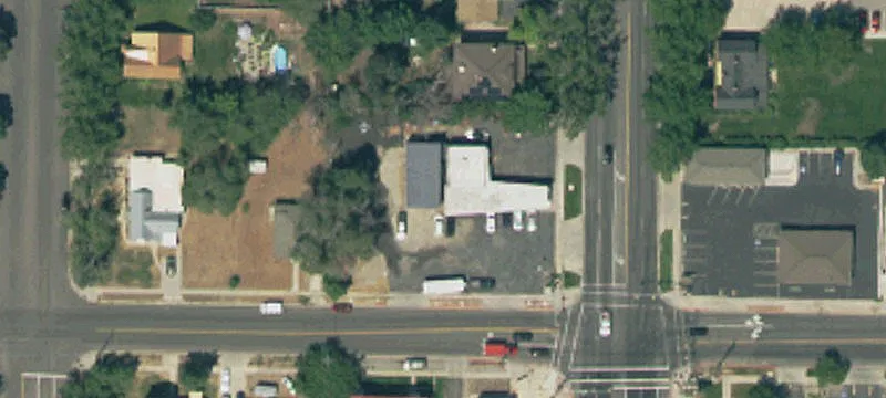 101 Main St