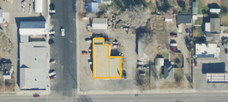 225 Main St