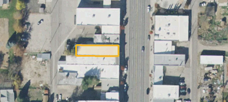 98 Main St