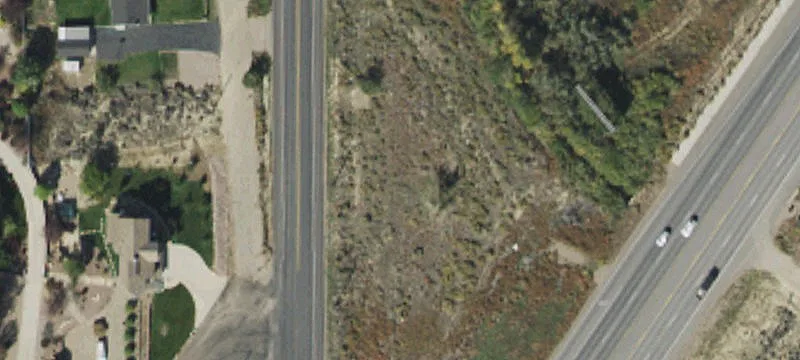 2490 Hwy 40