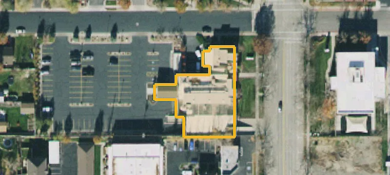295 Main St