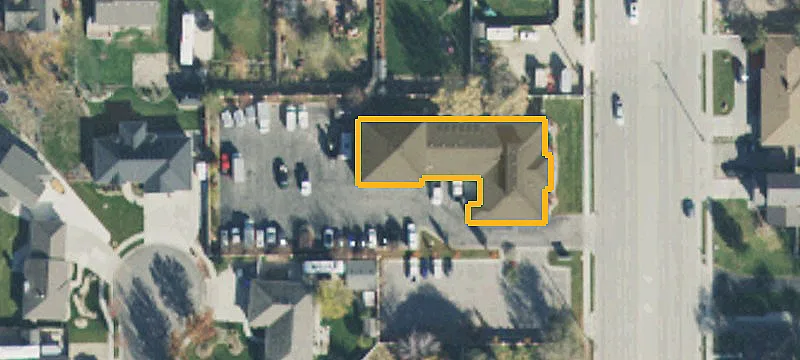 12166 Redwood Rd