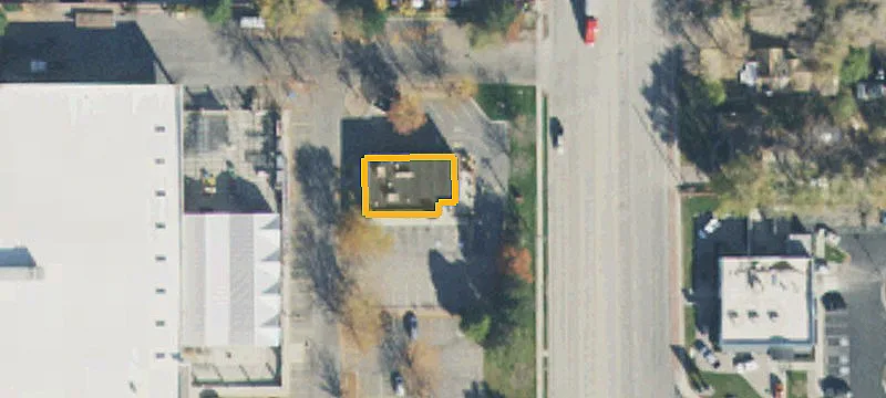 8888 Redwood Rd