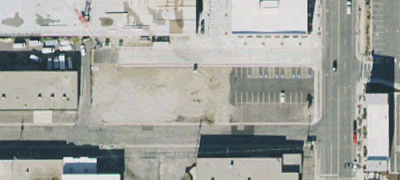 2220 Main St