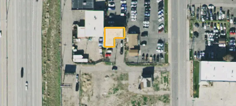 320 Martin Ln