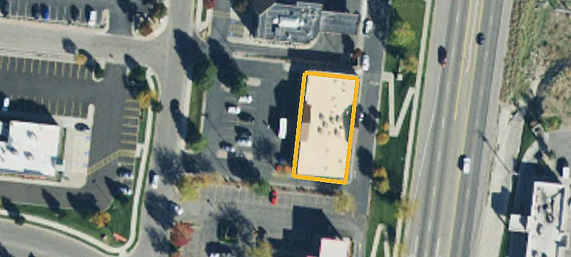 1341 Main St