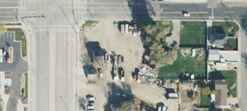 12805 Redwood Rd
