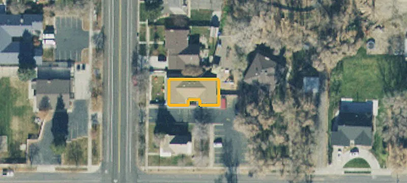 218 Ctr St