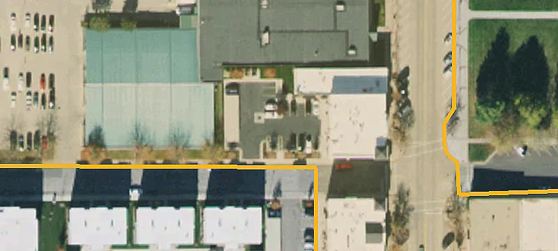 96 Main St