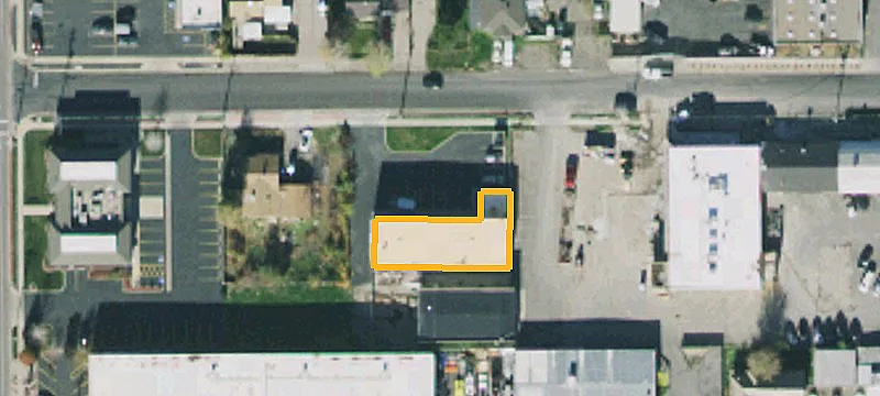 38 Guest Ave