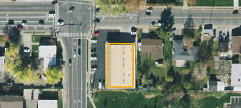 386 Main St