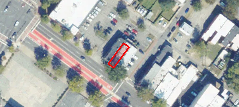 506 Broad St