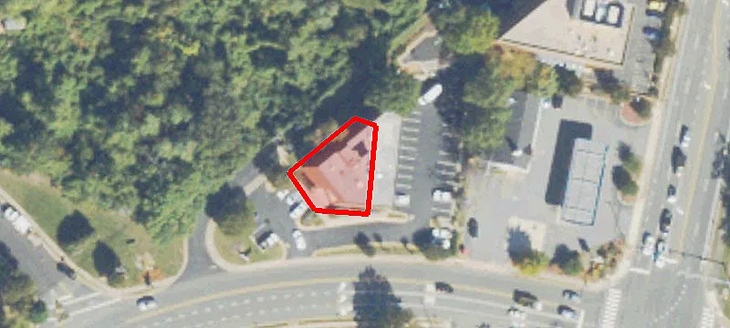 2220 Cedar Ln