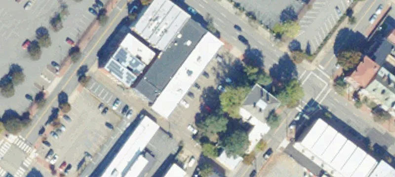 7 Main St