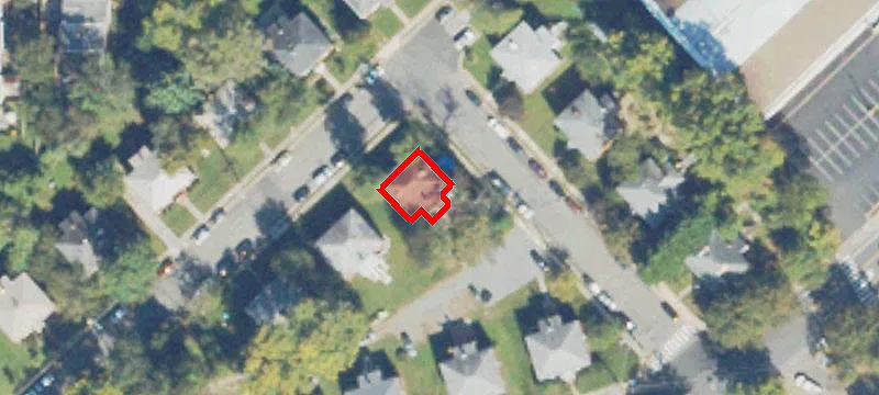 303 Shirley St