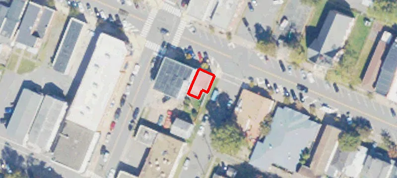 250 Potomac Ave