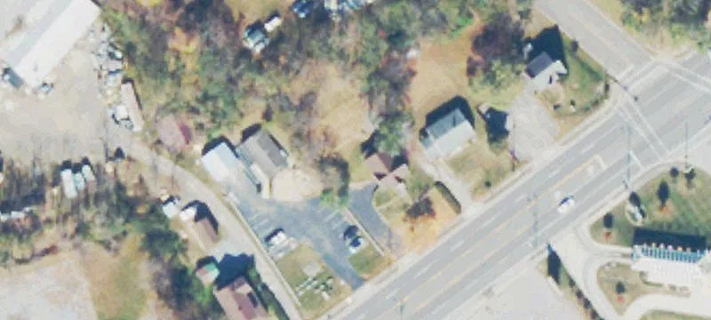 2221 Main St
