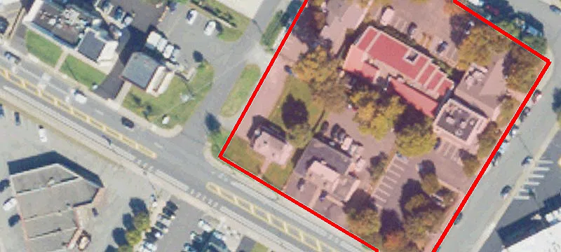 7258 Maple Pl