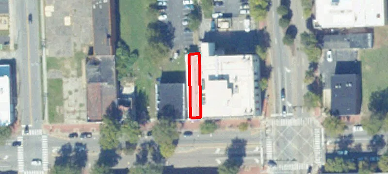 810 High St