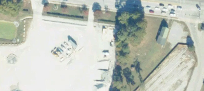 524 Oyster Pt Rd