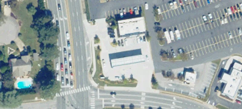 1300 Great Nck Rd