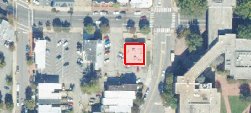 1101 Main St