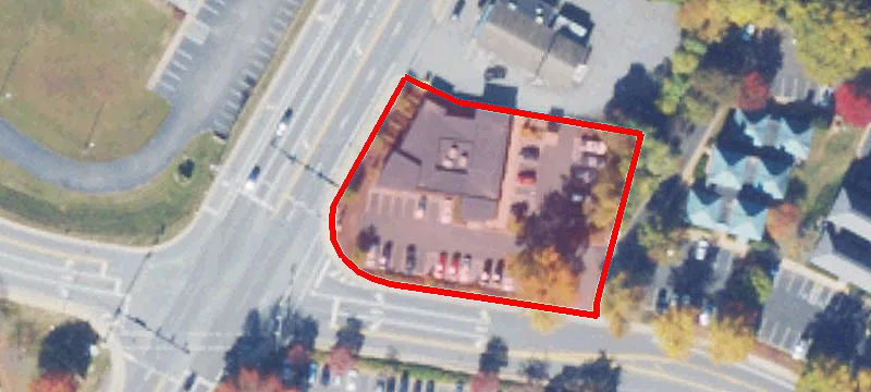 80 Whitewood Rd