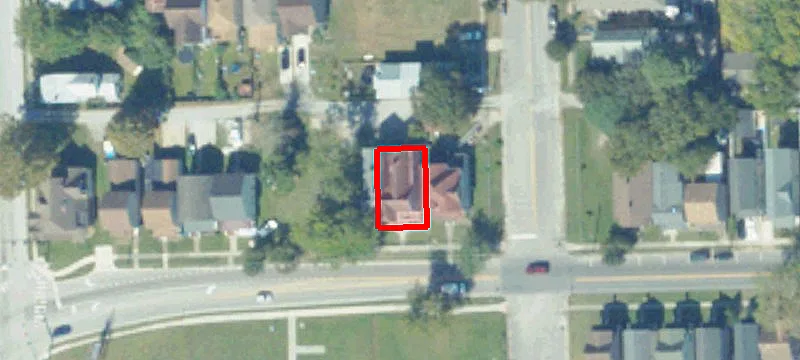 2004 County St