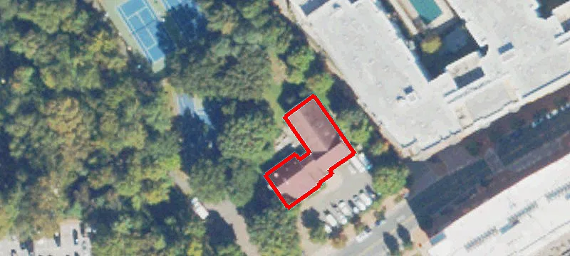 420 Maple Ave