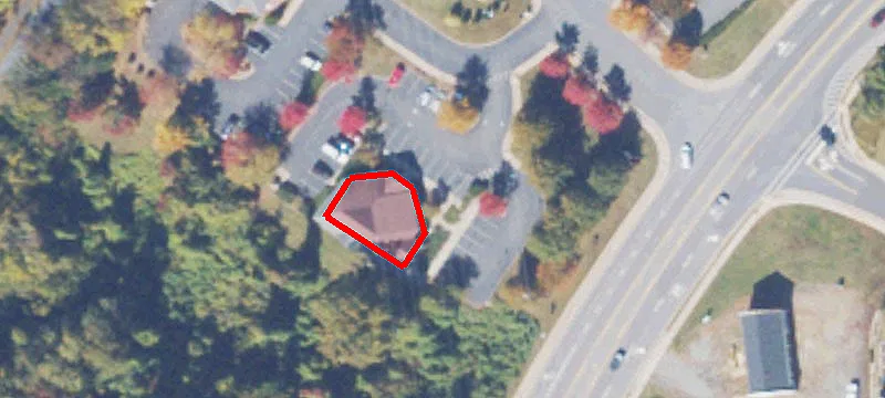 315 Winding Riv Ln