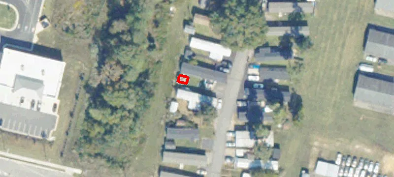 390 100th Rd