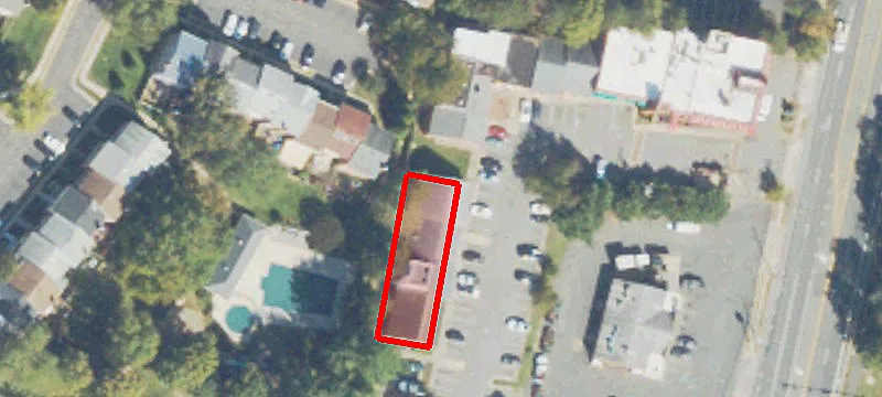 2240th Gallows Rd