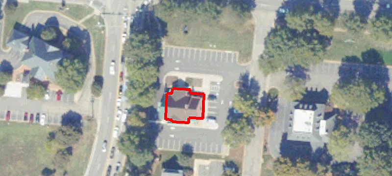 10000 Courtview Ln