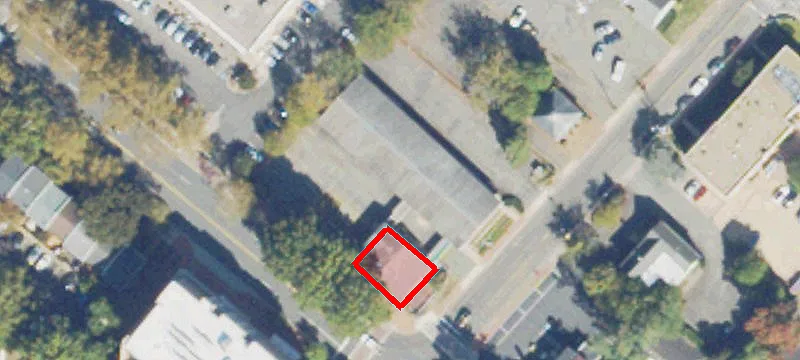 300 Broad St