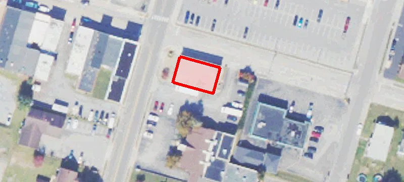 200 Maple St