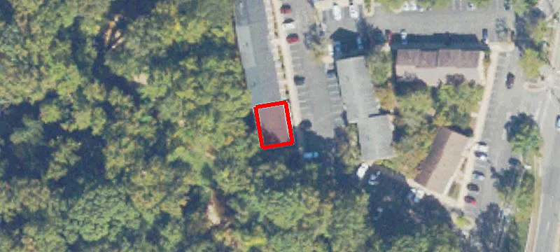 5532nd Hempstead Way25l