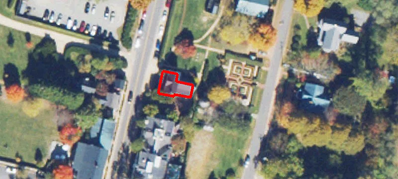 448 Main St