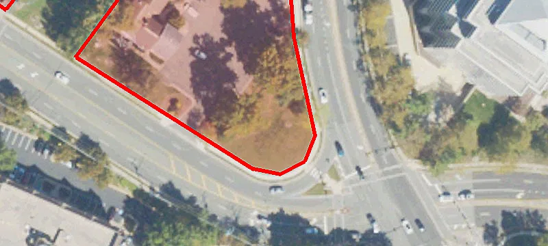 8208 Old Courthouse Rd