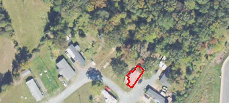 2 Parkside Ln