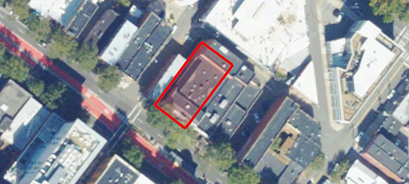 126 Broad St
