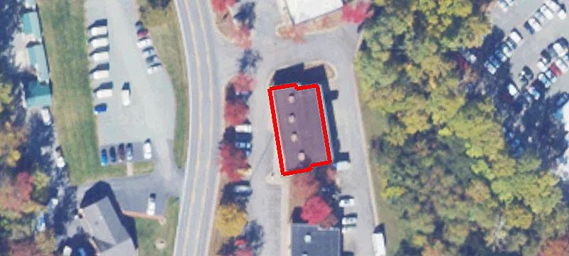 2142 Berkmar Dr