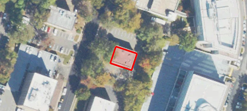 3027 Javier Rd